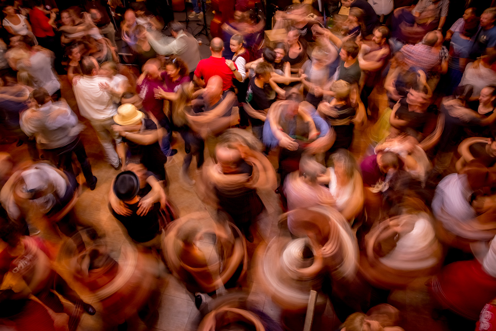 11. 罗马尼亚《旋律》 博通德.金达.jpg 11. 罗马尼亚《旋律》 博通德.金达.jpg